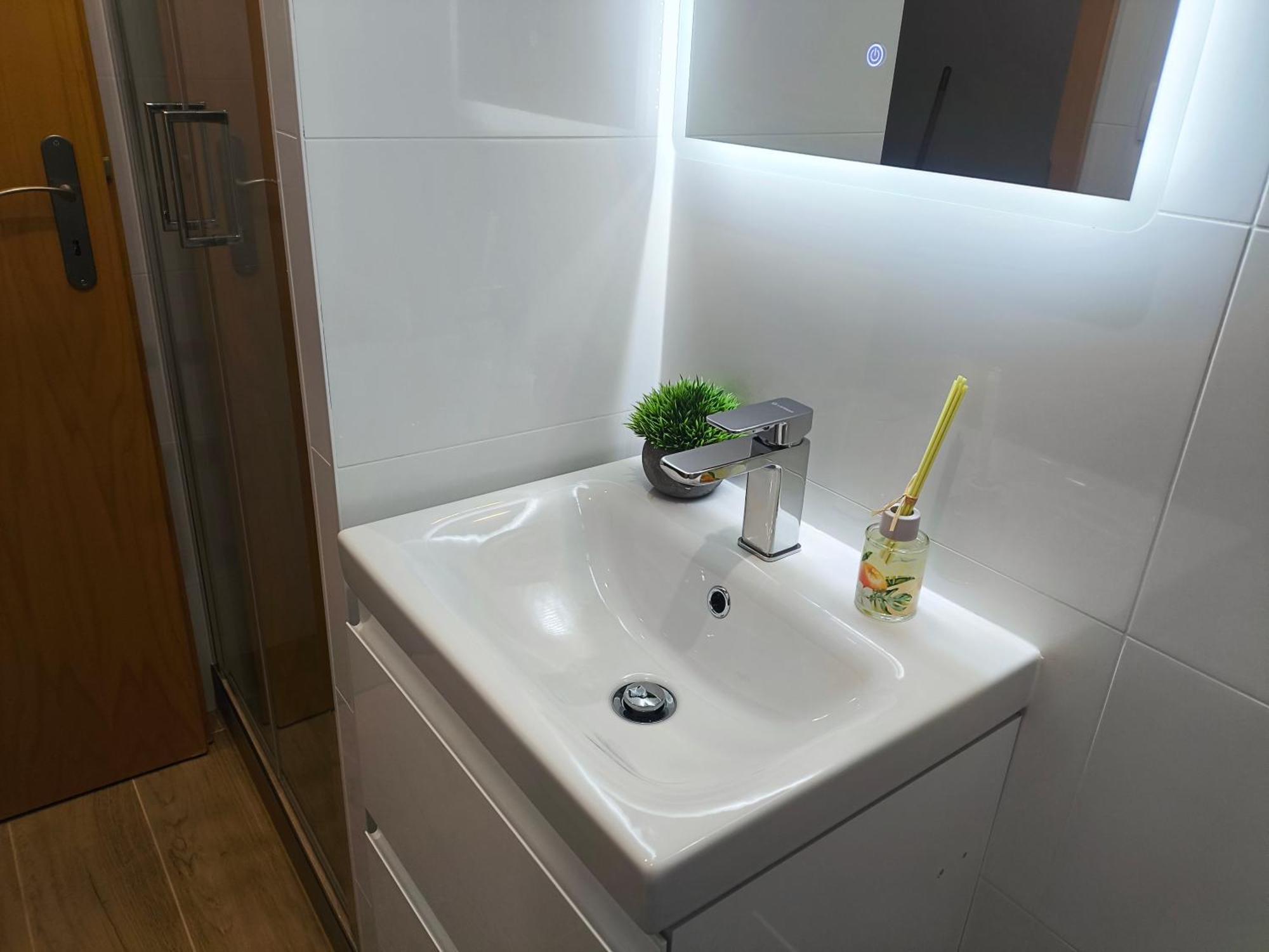 Apartman Ema Доновали Екстер'єр фото